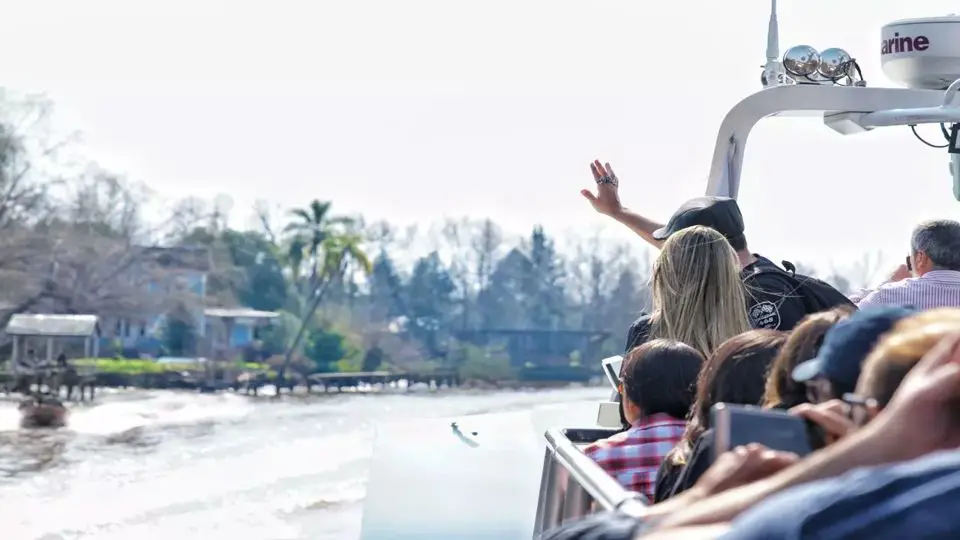 How to Navigate to Tigre from Buenos Aires: A Complete Guide to Enjoying the Delta by Boat