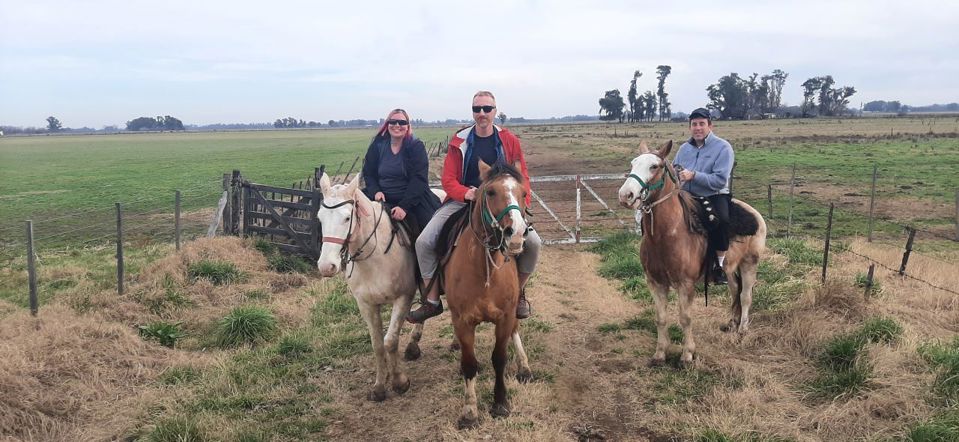 Farm Day with Horseback Riding & Traditional Lunch foto 10