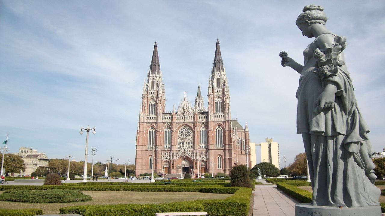 La Plata City Tour (2)