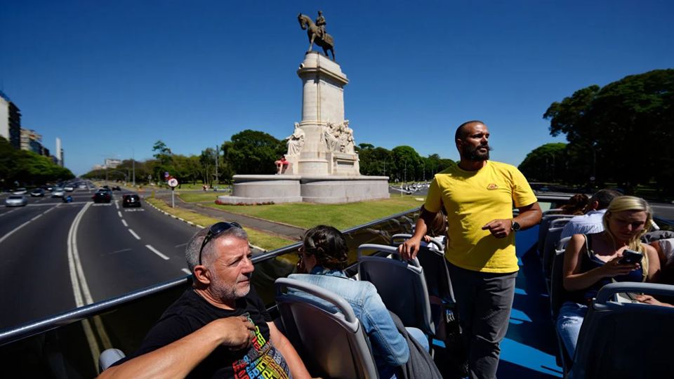 Hop On Hop Off Bus Tour foto 5