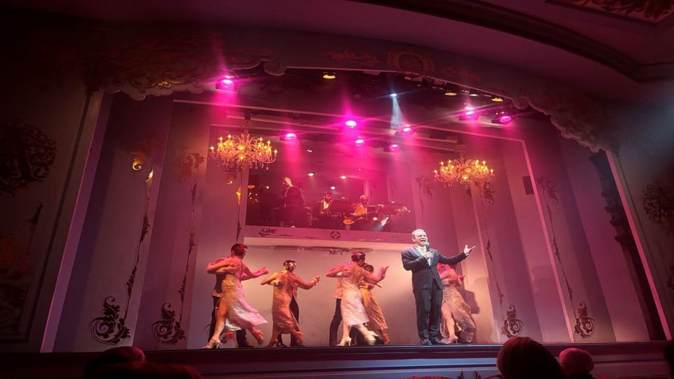 New Year`s Eve Party And Dinner Show At Café De Los Angelitos foto 7