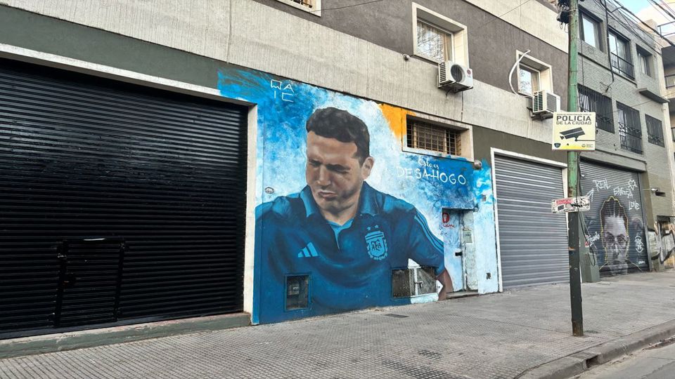 Graffiti Tour: Soccer Murals & Urban Art foto 8