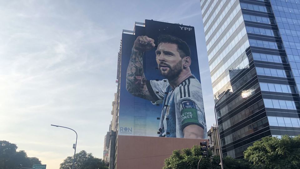 Graffiti Tour: Soccer Murals & Urban Art foto 9