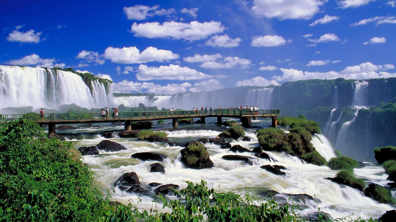 Iguazú From Buenos Aires In The Day. (0)