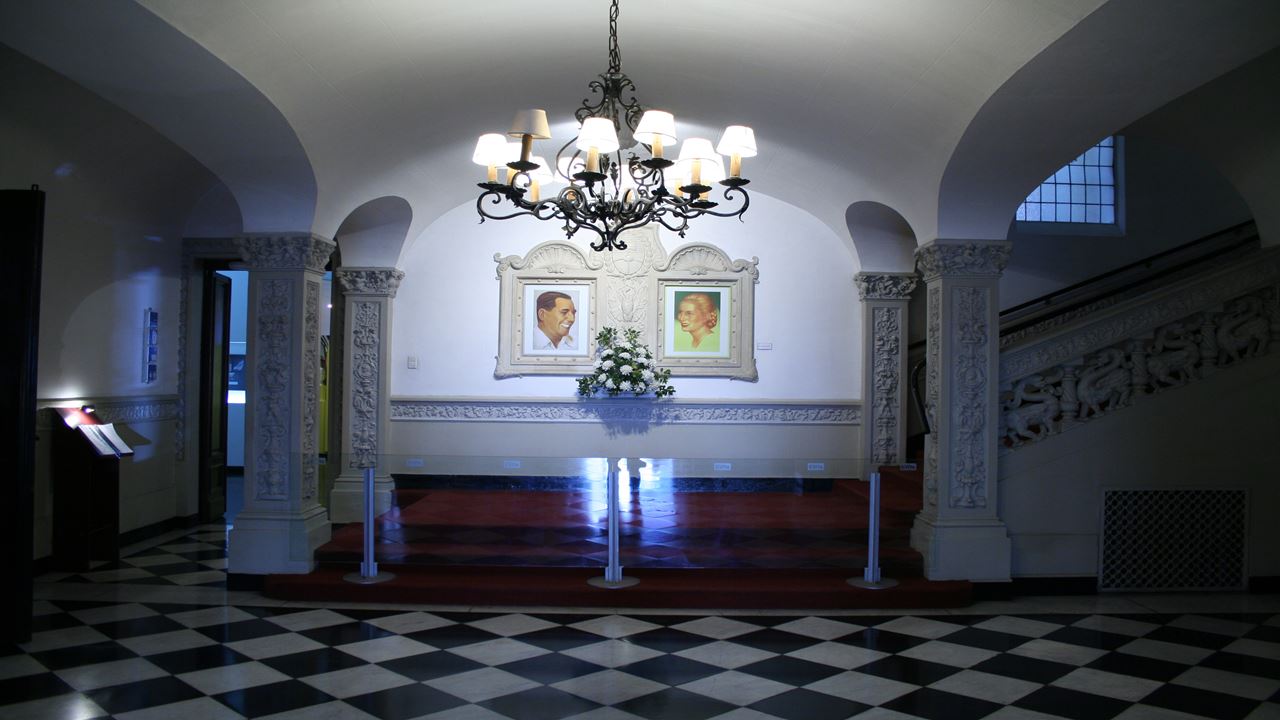 Personalities Of Buenos Aires (Evita And Borges) (1)