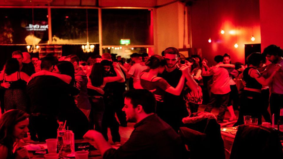 Noche de Milonga: Clase de Tango y Show en San Telmo foto 5