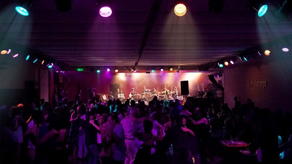 Noche de Milonga: Clase de Tango y Show en San Telmo foto 3