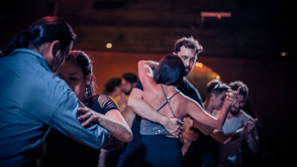 Noche de Milonga: Clase de Tango y Show en San Telmo foto 9