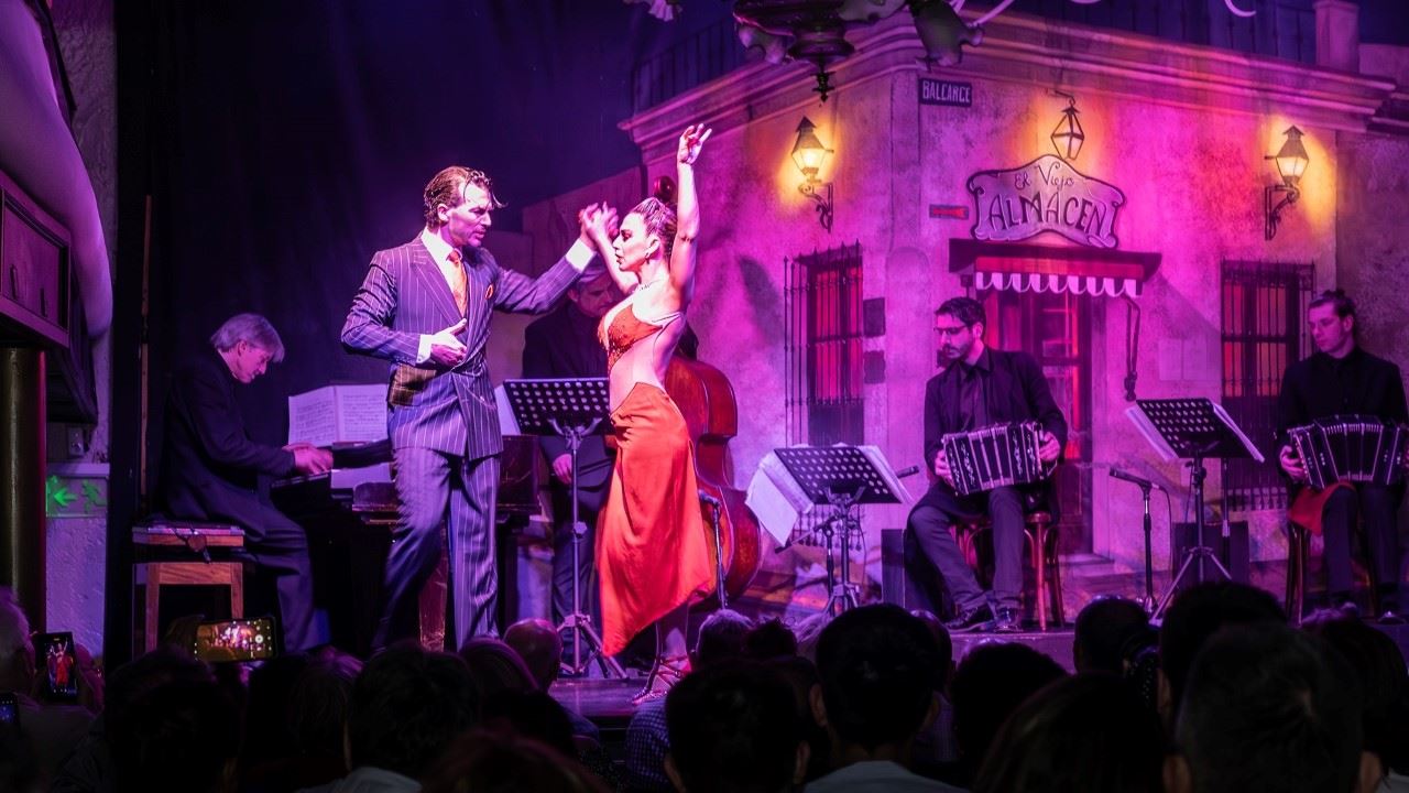 Tango Show At The Old Warehouse (4)