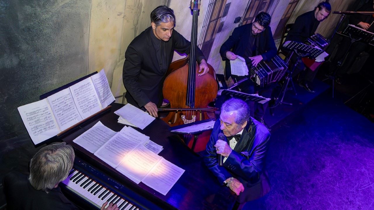 Tango Show At The Old Warehouse (7)