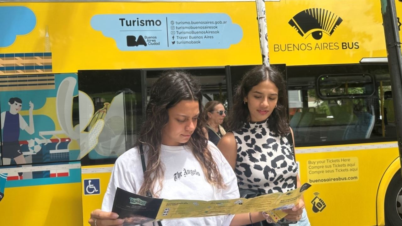 Tourist Bus Tour foto 6