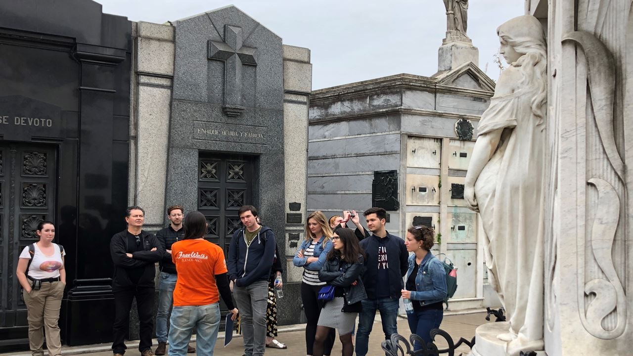 Rundgang Über Den Friedhof Recoleta foto 5