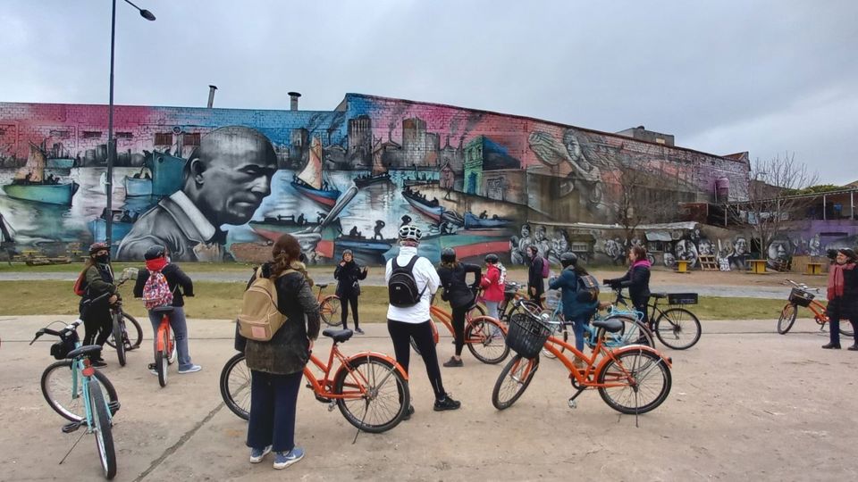 Bike Ride & Urban Art Journey foto 7