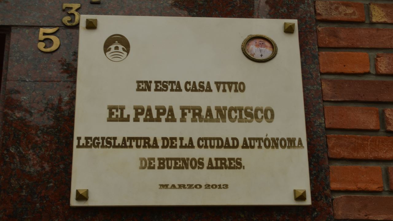 Pope Francis Tour (1)