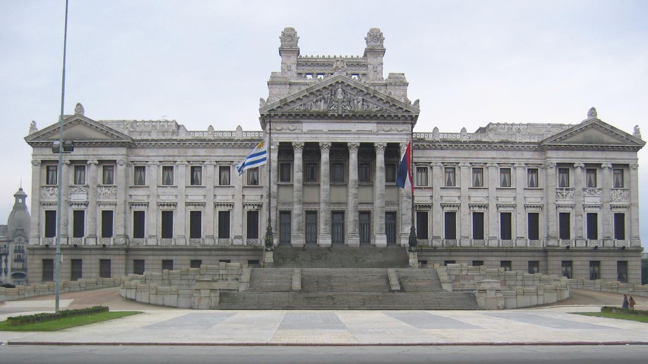 Un Día En Montevideo Desde Buenos Aires (0)