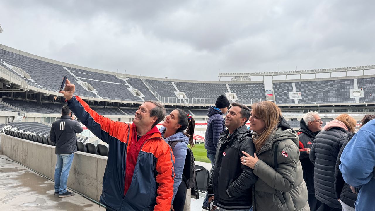 Visita Estadios Monumental Y Bombonera - River Y Boca (0)