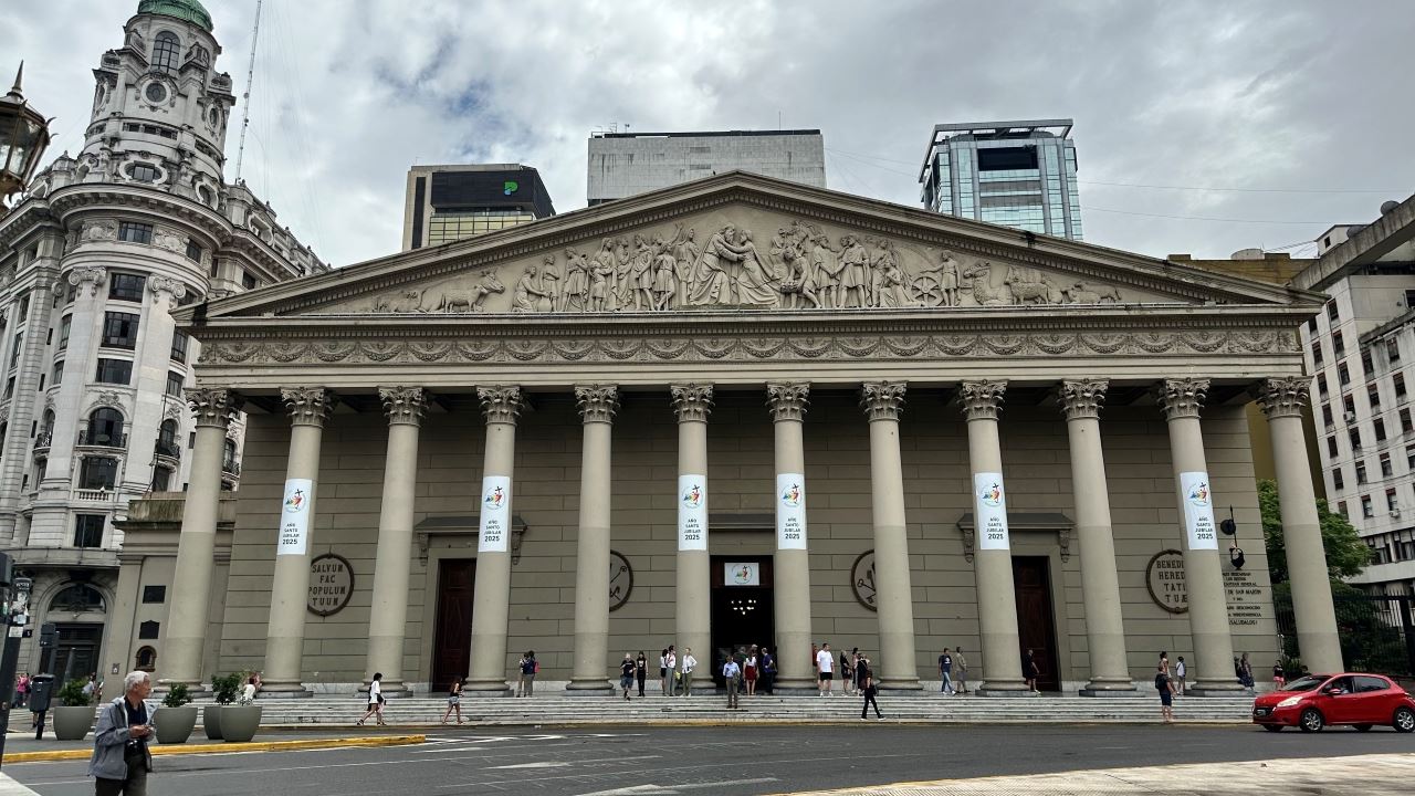 Visit Colon Theater And Malba Museum - Walking Tour. (6)