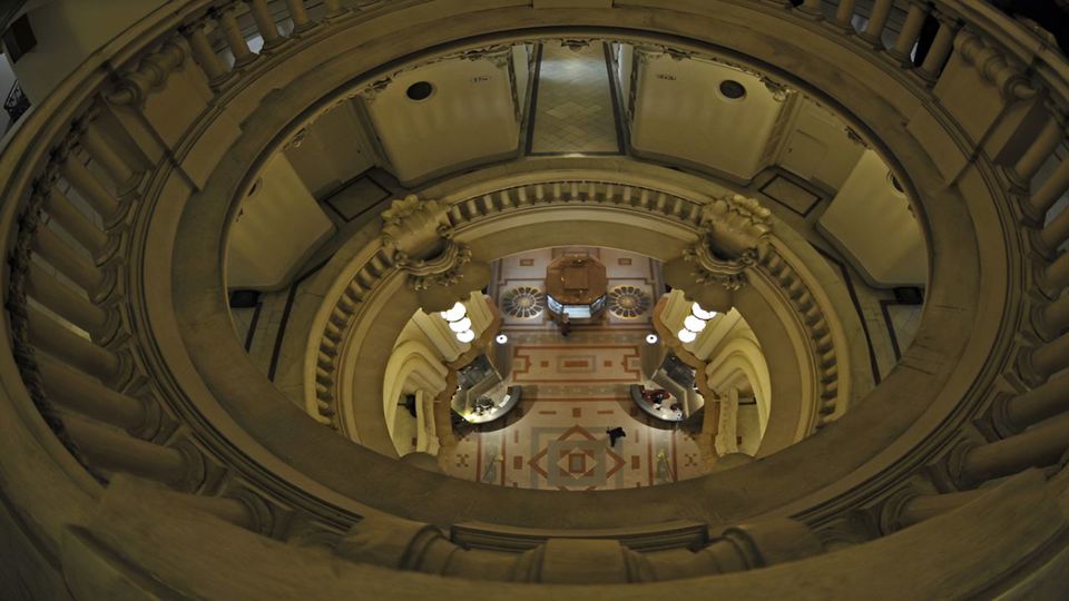 Walking Tour with Palacio Barolo Visit foto 11