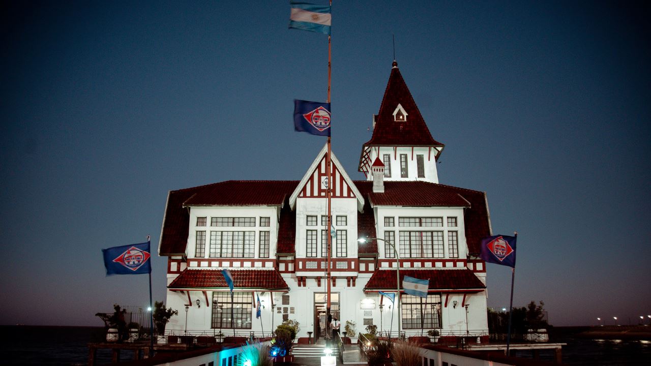 Lunch Or Dinner At El Muelle